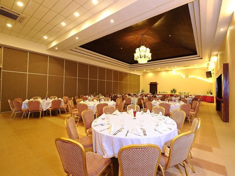 Four Points By Sheraton Palawan Puerto Princesa Dış mekan fotoğraf